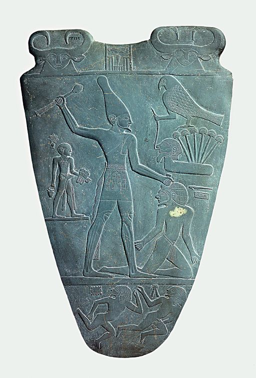Narmer_Palette_smiting_side